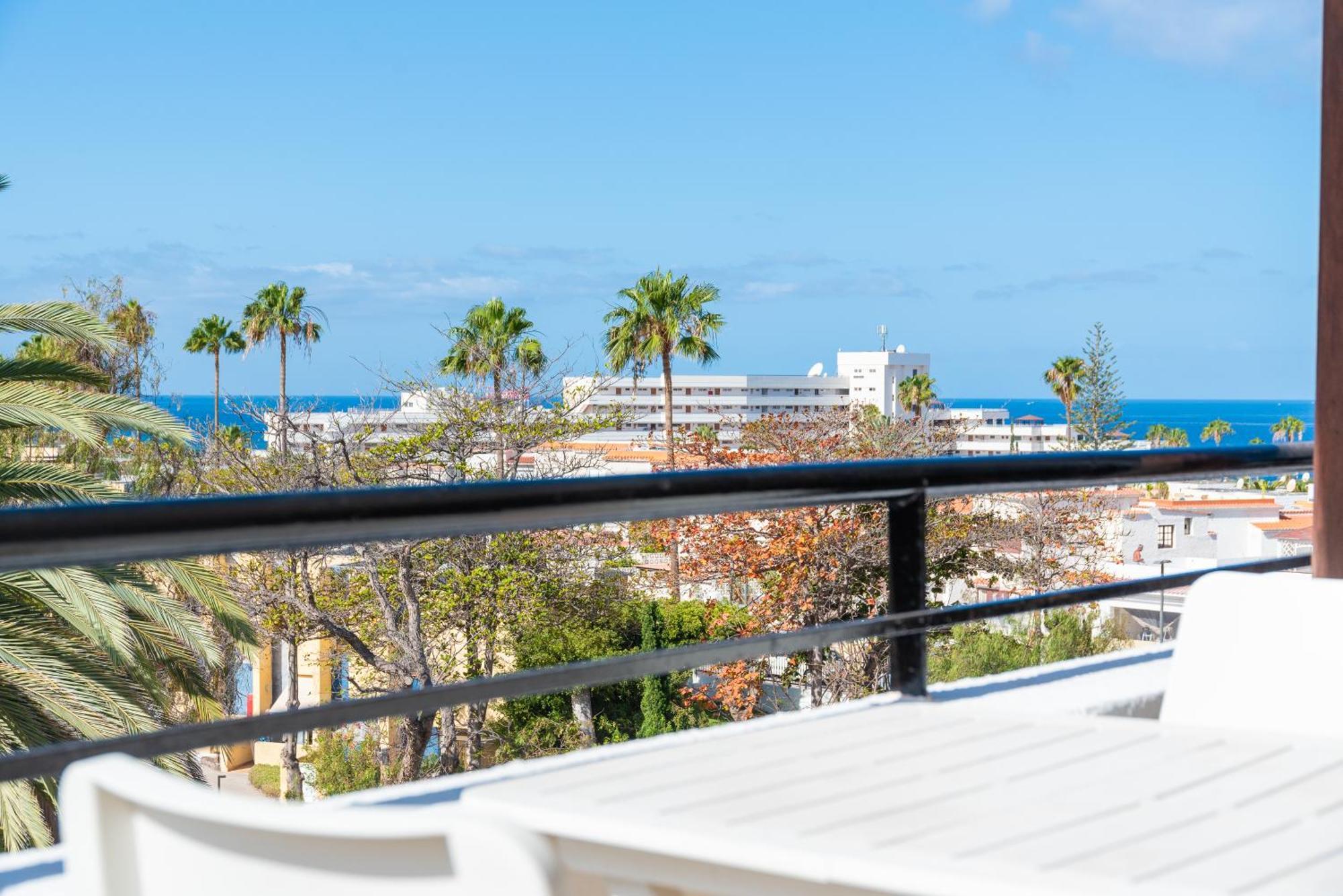 2 Bedroom With Seaview * Playa de las Americas (Tenerife)