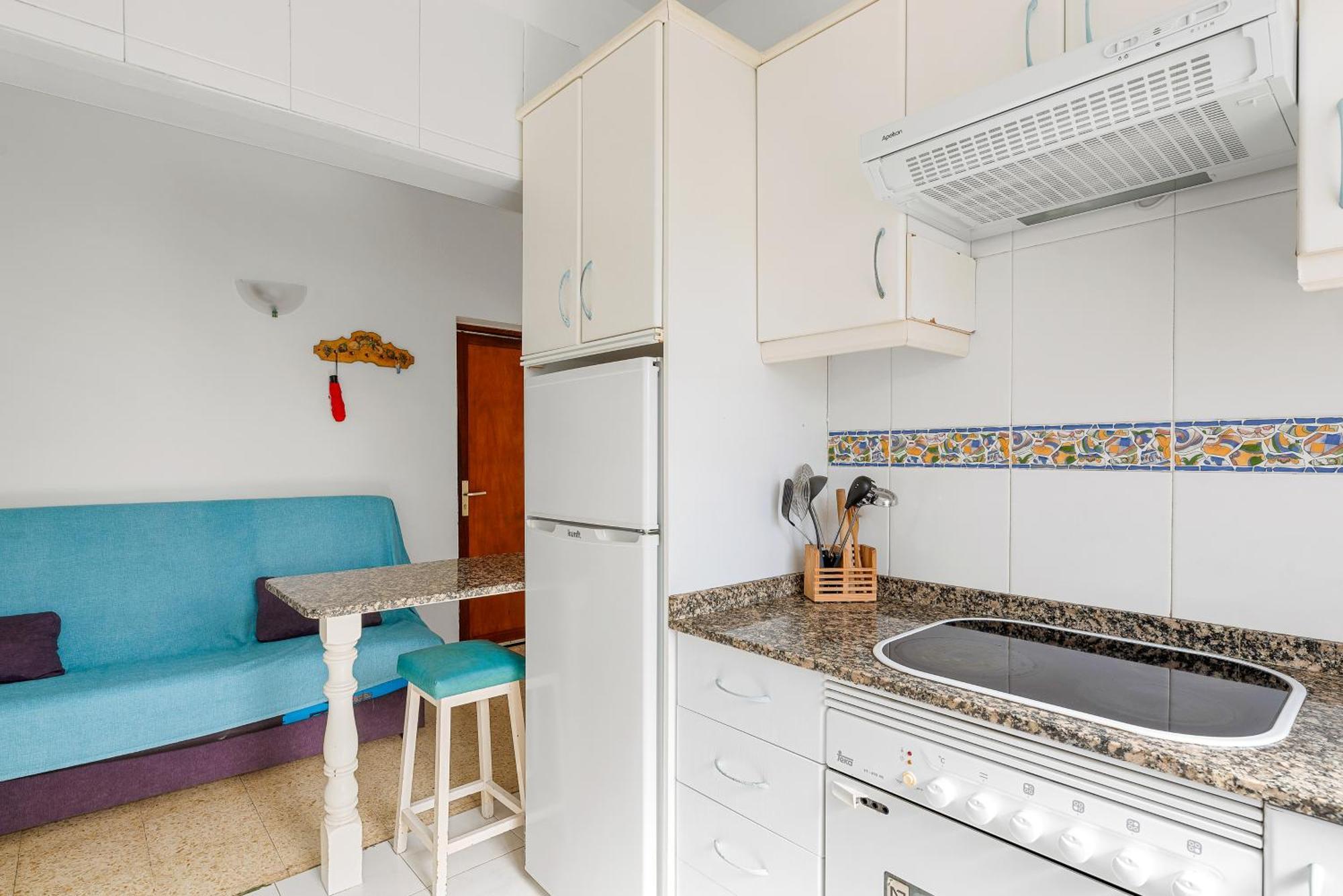 Apartment 2 Bedroom With Seaview *