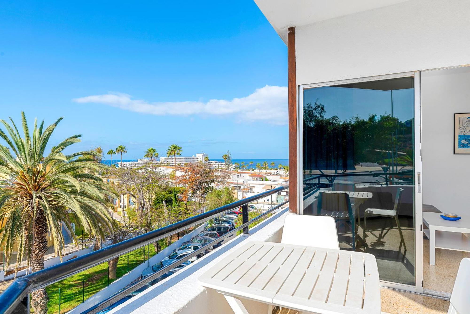 2 Bedroom With Seaview Apartment